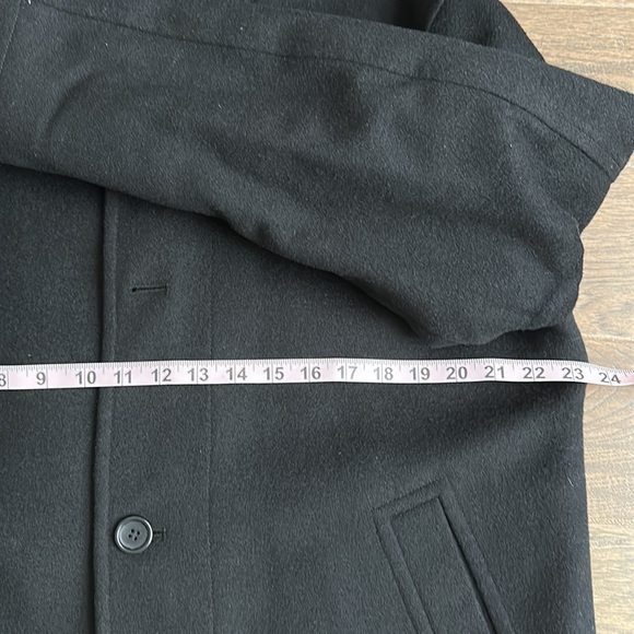 Man’s FilaFil Platinum Wool & Cashmere Coat - Picture 12 of 12